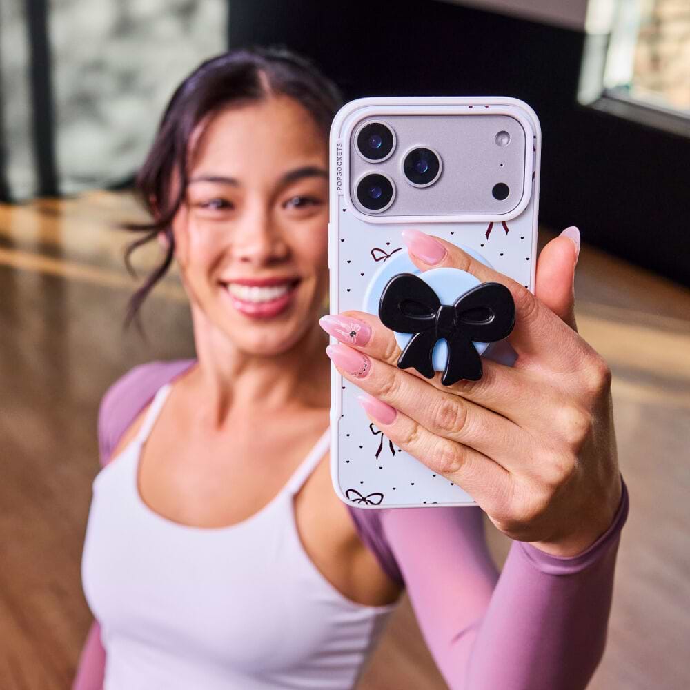 Tiny Bows — iPhone 17 Pro Max MagSafe Case - US 66197