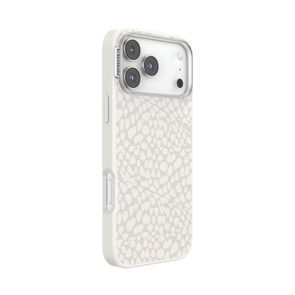 Horchata Fossil — iPhone 17 Pro Max MagSafe Case - US 70105