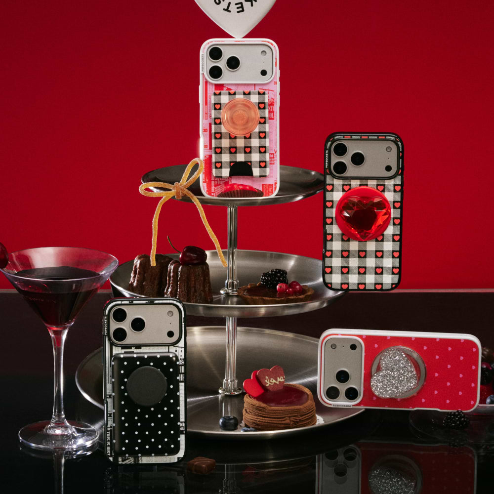 Heartbreaker Gingham — iPhone 17 Pro Max MagSafe Case - US 01144