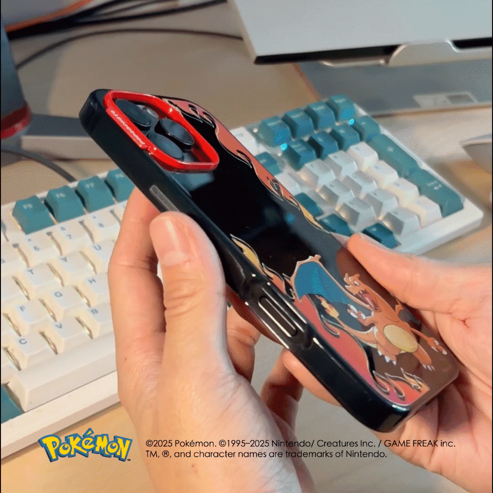 Charizard in Flight — iPhone 17 Pro Max MagSafe Case - US 17488