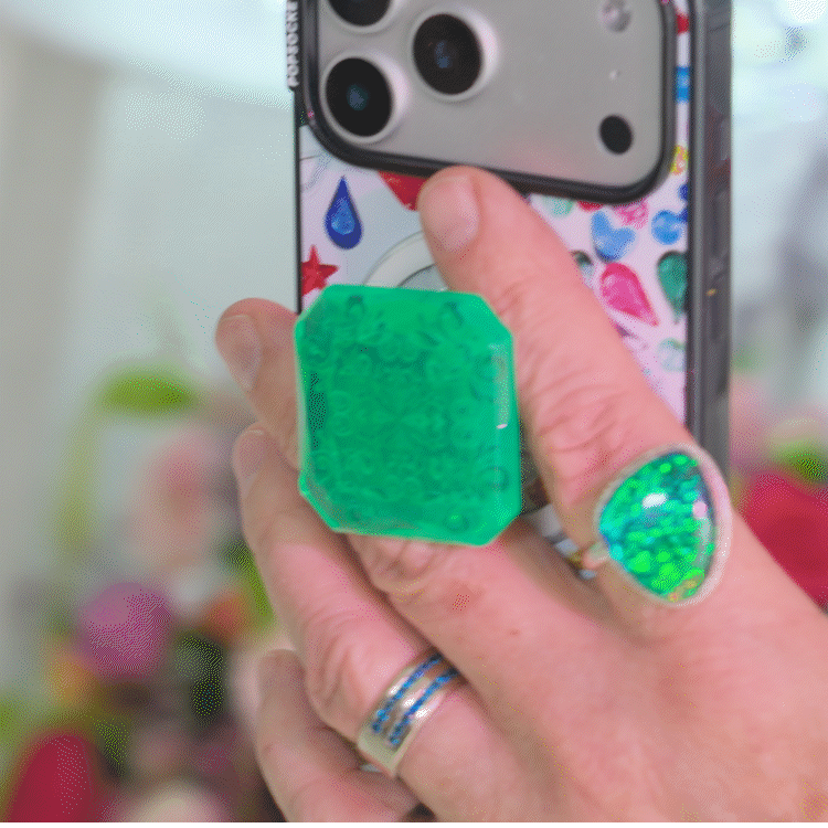 Dichroic Lucky Cut —  MagSafe PopGrip - US 19663